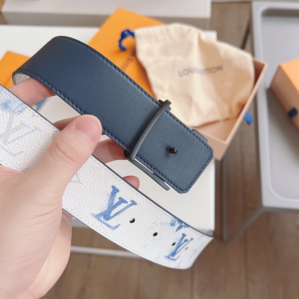 ルイヴィトンベルト素材ディテール